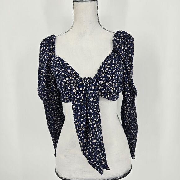 Love Tree Floral Tie Front Crop top Medium - Picture 1 of 7